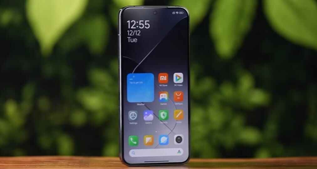 Xiaomi 14 Ultra Display