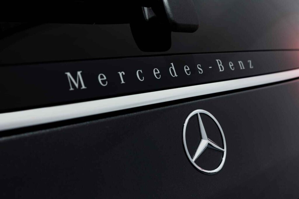 Mercedes Benz EQS Facelift Speed