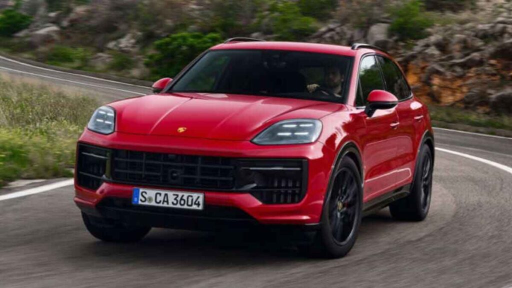 Porsche Cayenne Coupe GTS And GTS Coupe Engine